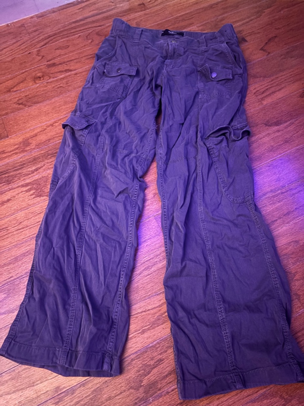 holister dark gray baggy cargos